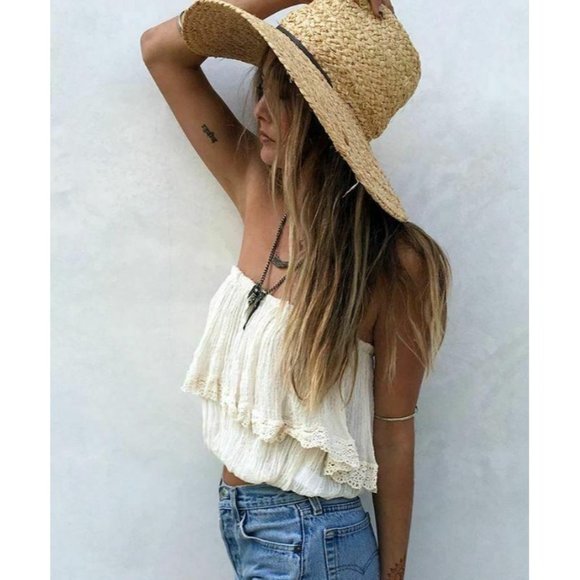 Jen’s Pirate Booty Free People Cha Cha White Top - Picture 4 of 4